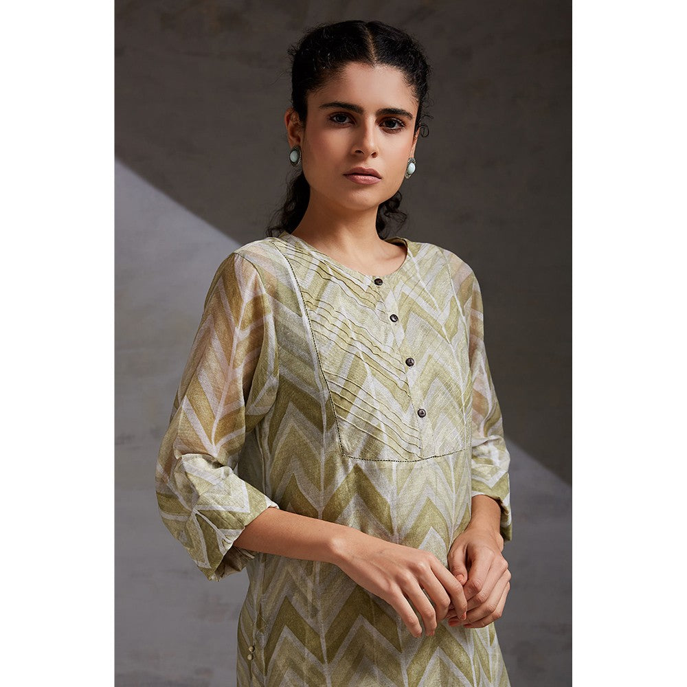 Studio Shikha Malik Vadiyan - Kurta (Set of 3)