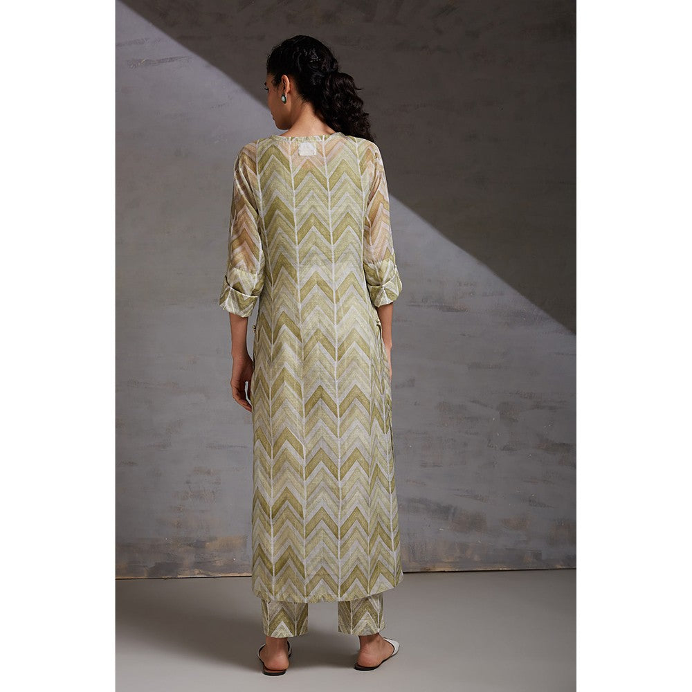 Studio Shikha Malik Vadiyan - Kurta (Set of 3)