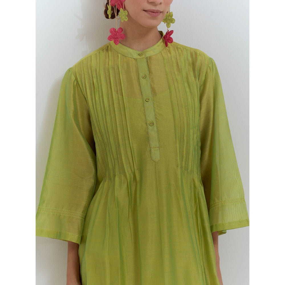 Studio Shikha Malik Green Whisper of Elegance Kurta with Slip (Set of 3)