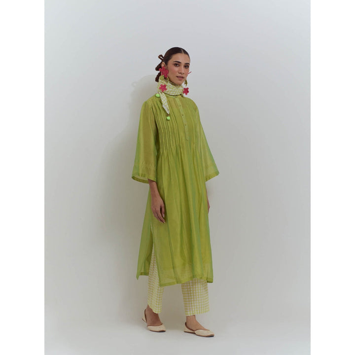 Studio Shikha Malik Green Whisper of Elegance Kurta with Slip (Set of 3)