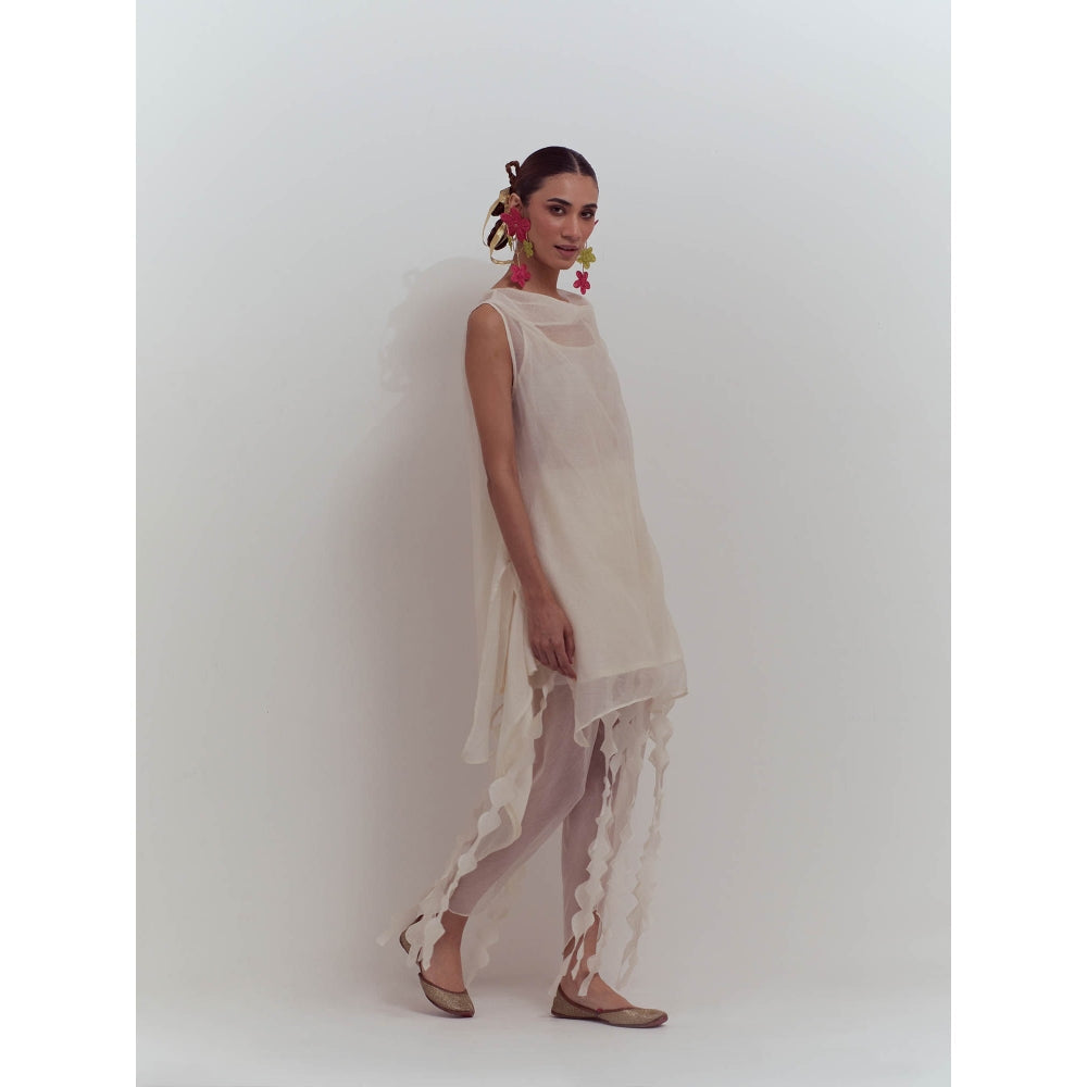 Studio Shikha Malik Ivory Petals of Passion Dhoti