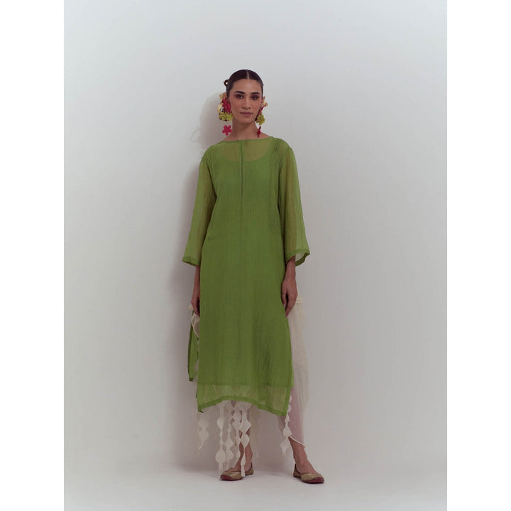 Studio Shikha Malik Green Tropical Enchantment Kurta with Slip (Set of 2)