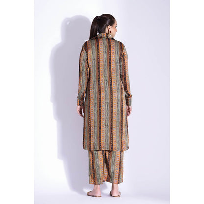 Studio Surbhi Georgette Satin Printed Shirt Style Kurta and Pant (Set of 2)