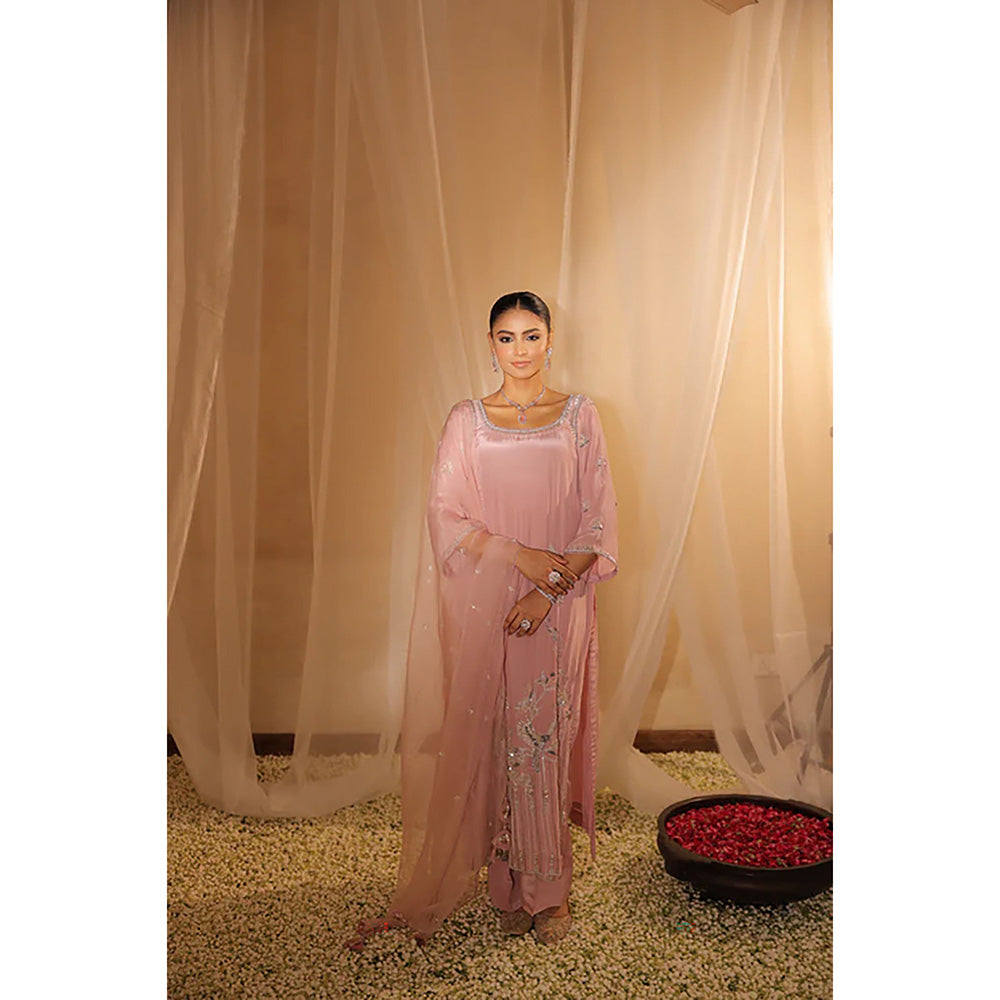 Studio Chiraiya Elegant Pink Kurta with Pant and Dupatta (Set of 3)