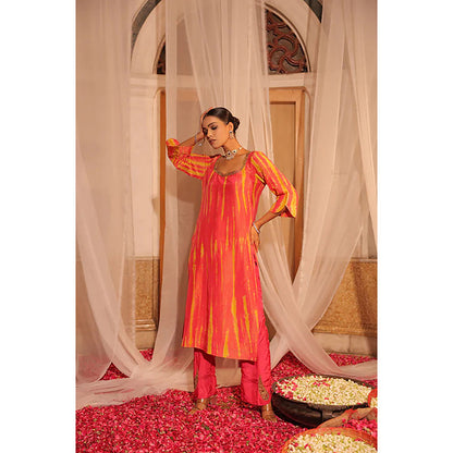 Studio Chiraiya Vibrant Pink Soft Tissue Kurta with Pant and Dupatta (Set of 3)