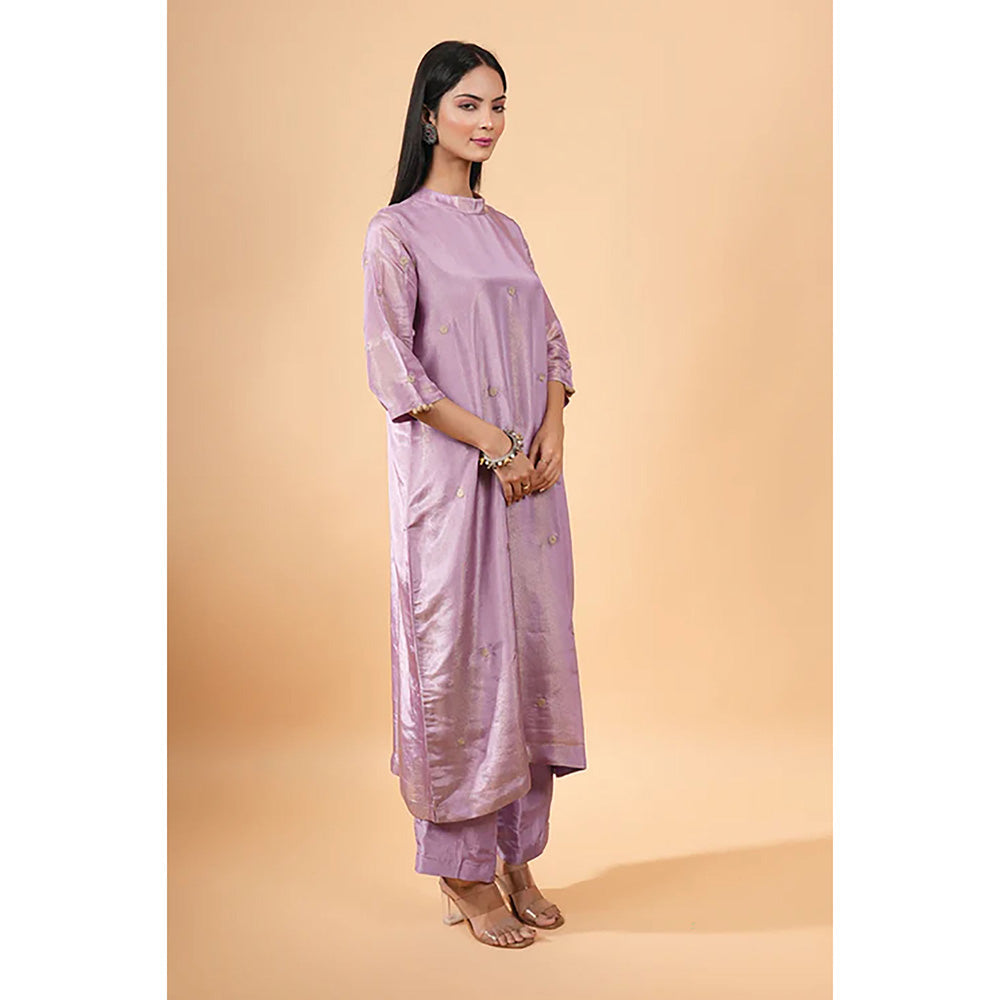 Studio Chiraiya Makhmal Lavender Embellished Kurta with Pant (Set of 2)