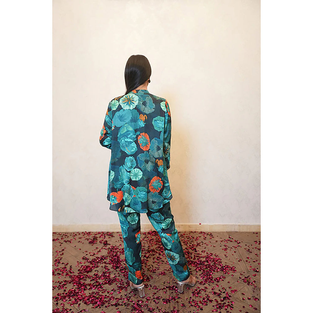 Studio Chiraiya Green Floral Co-Ord (Set of 2)