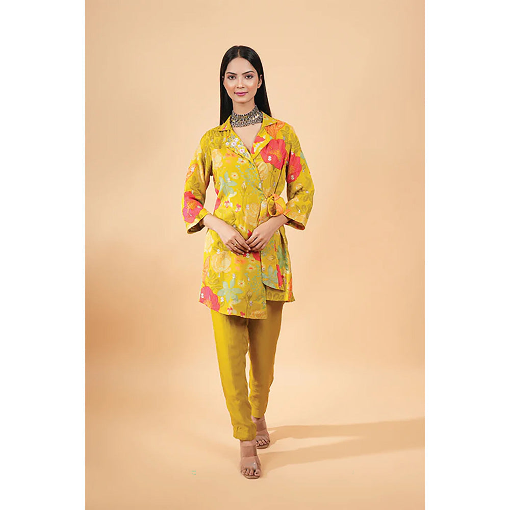 Studio Chiraiya Multi-Colour Makhmal Mustard Organza Fabric Co-Ord (Set of 2)