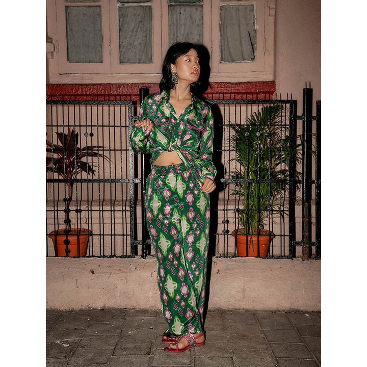 Style Junkiie Cafe Green Ikat Straight Trousers