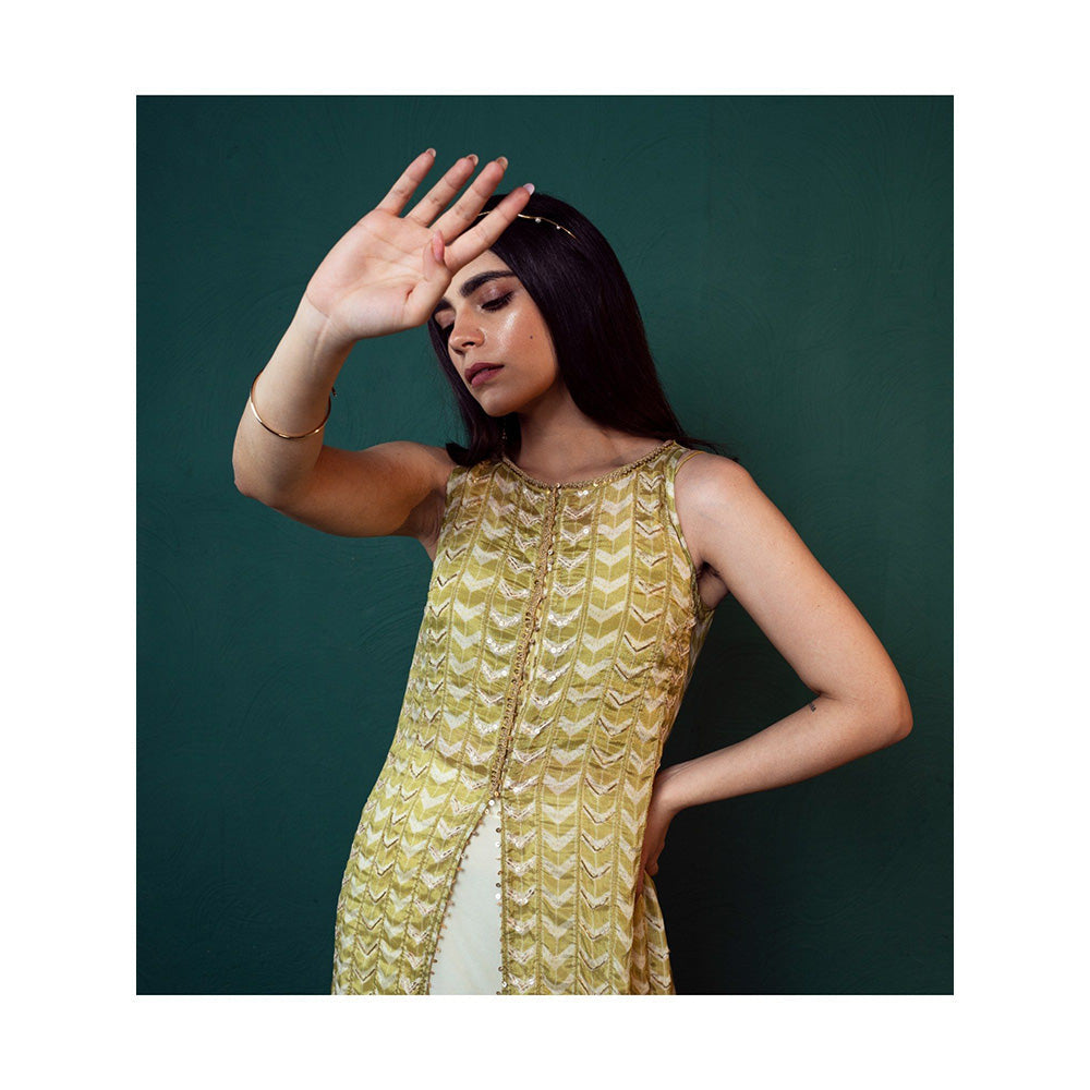 Suave by Neha Arora Cream Contemporary Kurta And Skirt (Set of 2)