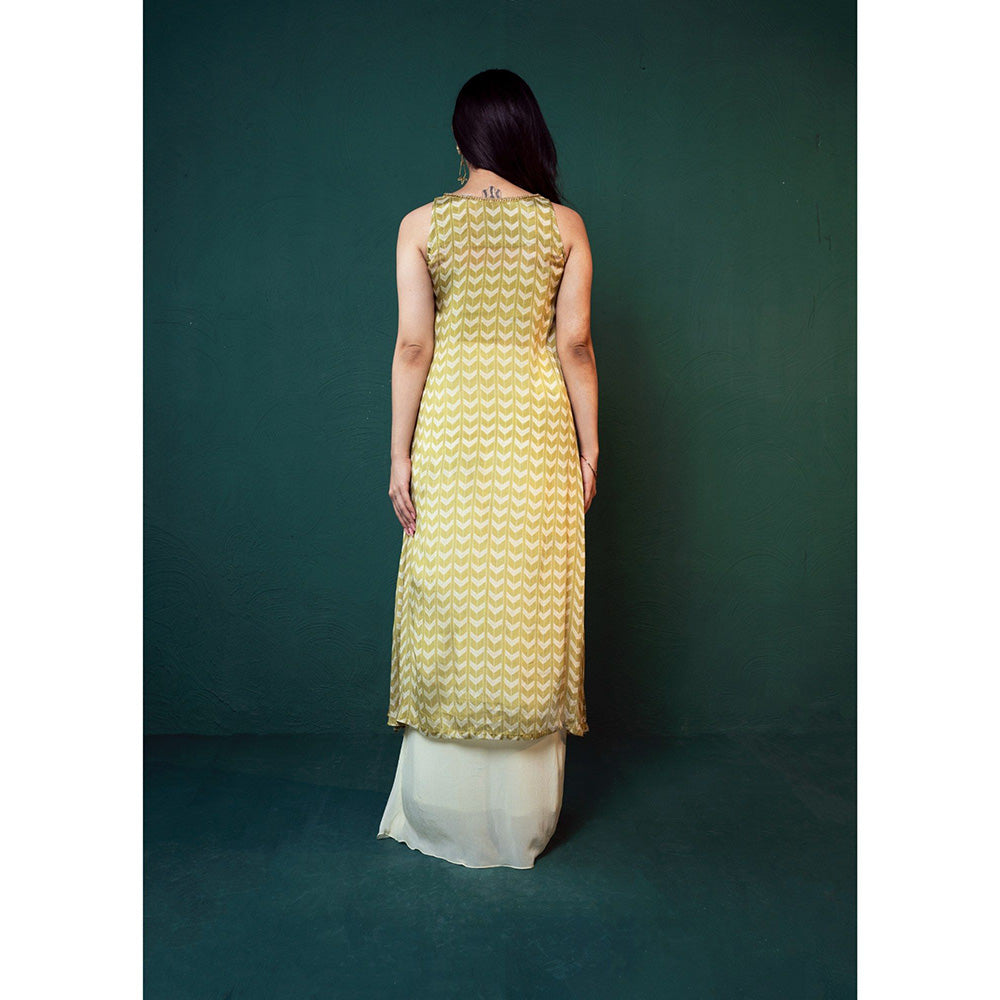 Suave by Neha Arora Cream Contemporary Kurta And Skirt (Set of 2)