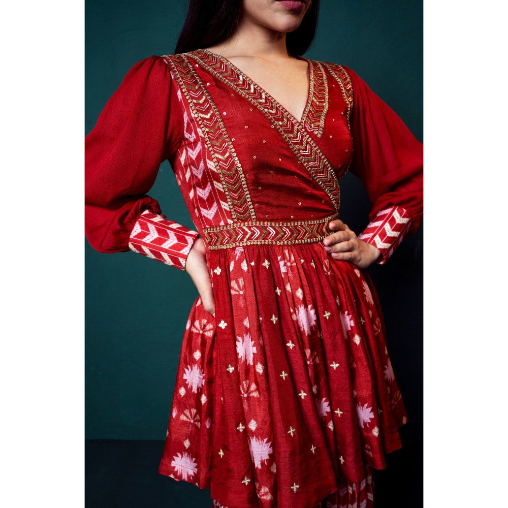 Suave by Neha Arora Red Surkh Peplum Kurta With Sharara (Set of 2)