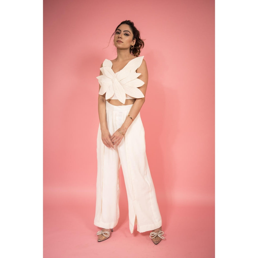 SUBTLE 3D Leaf Co-Ord (Set of 2)