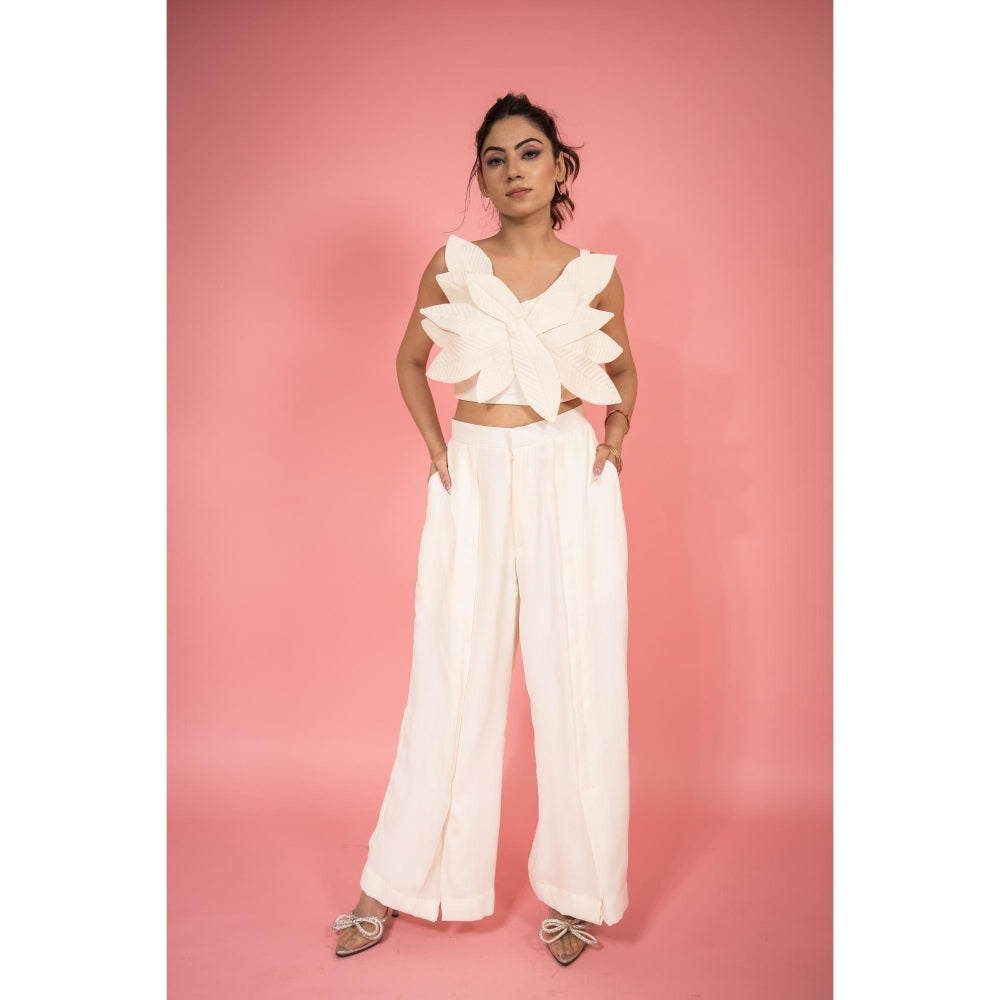 SUBTLE 3D Leaf Co-Ord (Set of 2)