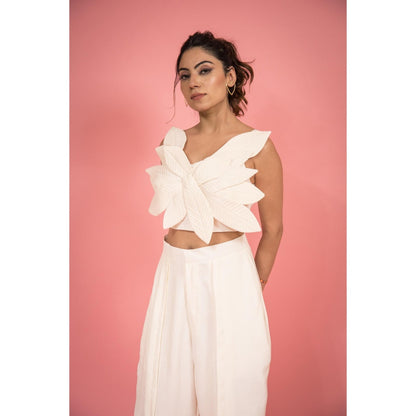 SUBTLE 3D Leaf Co-Ord (Set of 2)