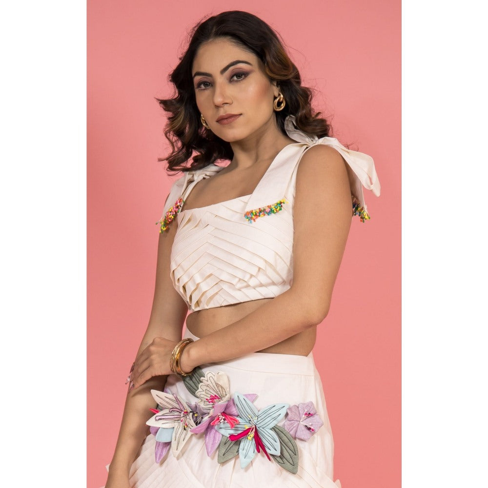 SUBTLE Gulsum Crop Top