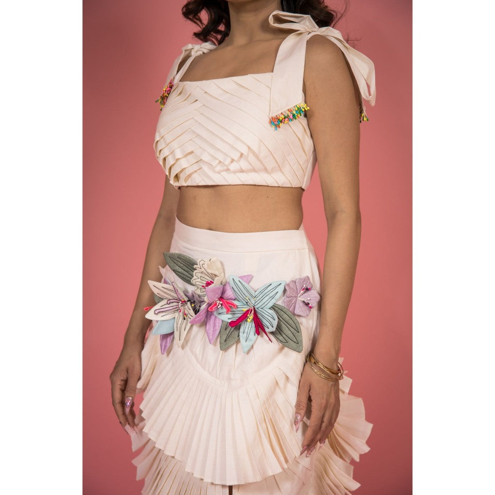 SUBTLE Gulsum Crop Top