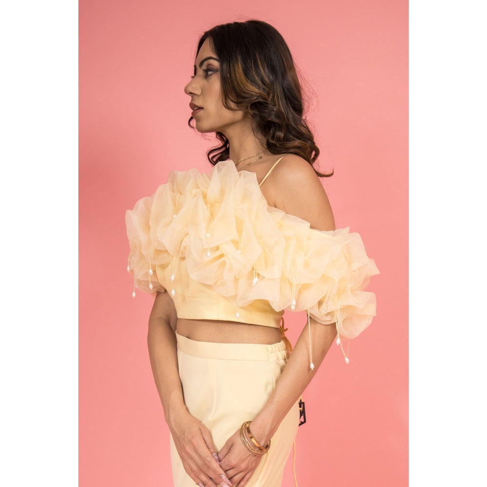 SUBTLE Scrunchie Crop Top