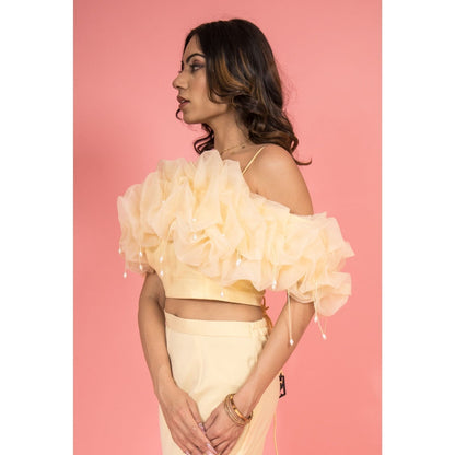 SUBTLE Scrunchie Crop Top