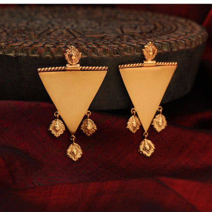 Suhani Pittie Gold Plated 4 Diamond Engraving, Twisted Wire & 'V' Earrings