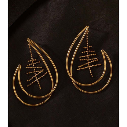Suhani Pittie Decorative Mismatched Earring - Worn By Raashi Khanna