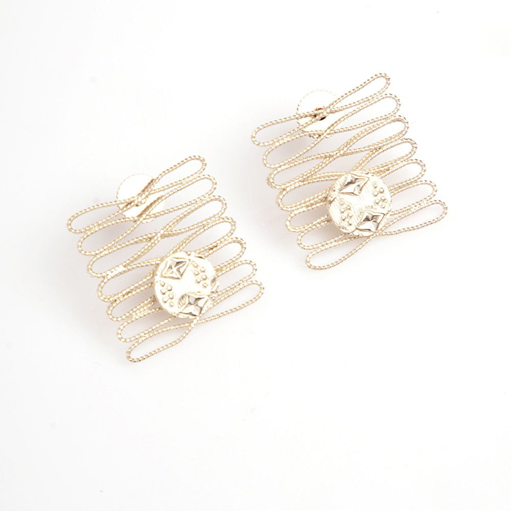 Suhani Pittie Dunes of Sand Silver Earrings