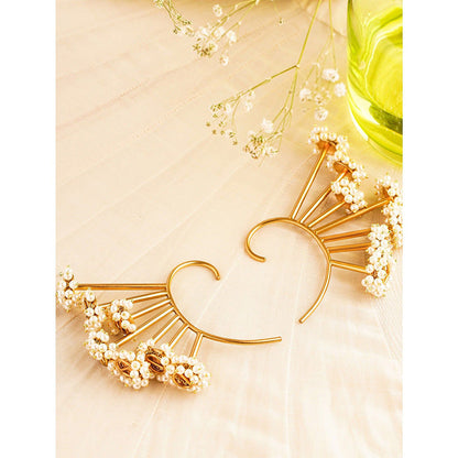 Suhani Pittie Pearl Bunch Earcuff