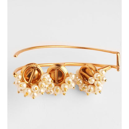 Suhani Pittie Pearl Bunch Ear Wrap
