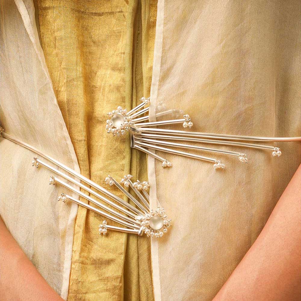 Suhani Pittie Pearl Bunch Firecracker Belt