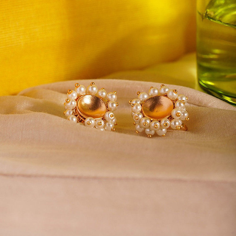 Suhani Pittie Pearl Bunch Ear Buttons