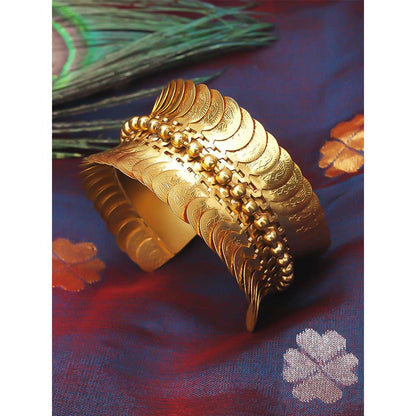 Suhani Pittie Gold coin hand cuff with ball link chain cynosure