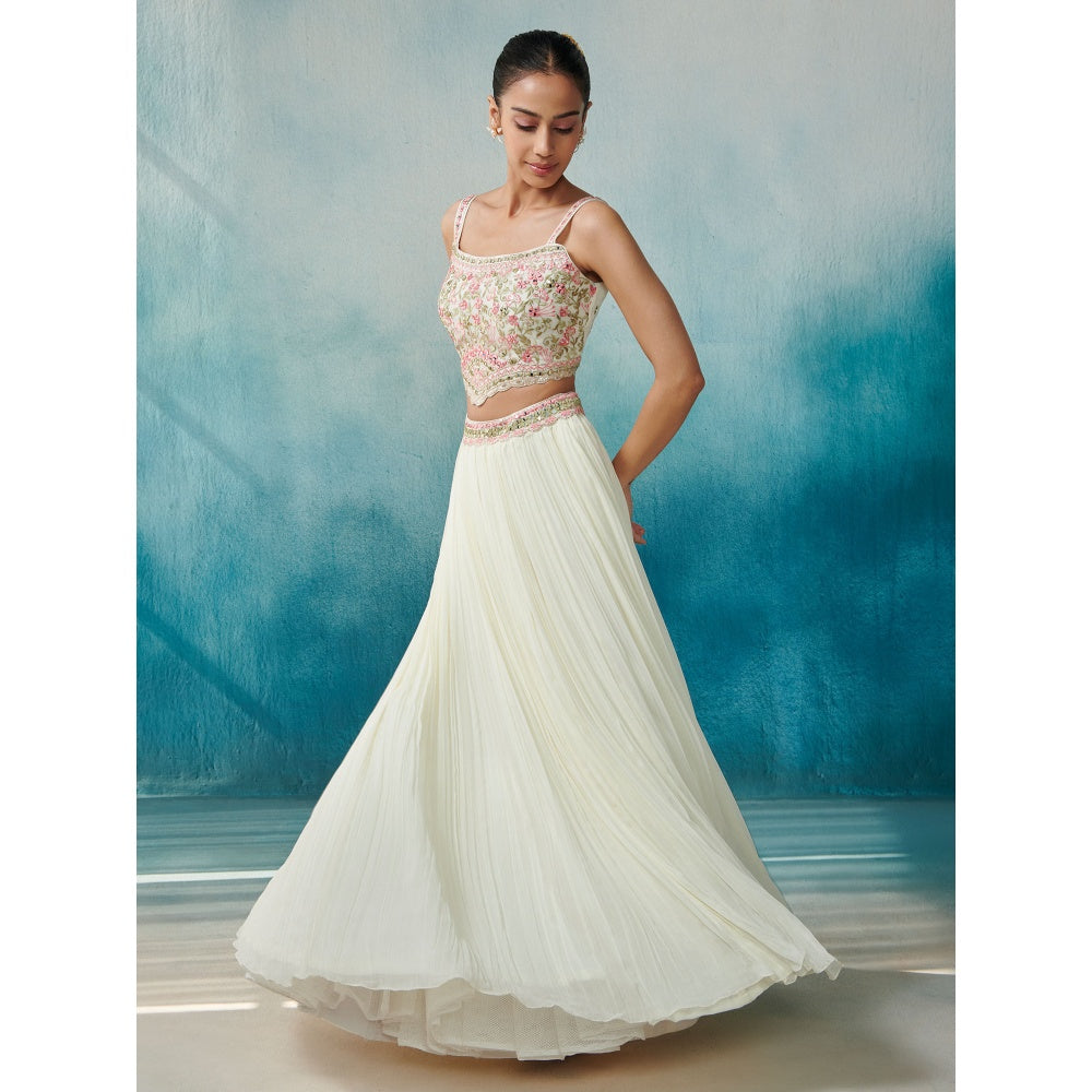 SUHINO Off White Georgette Lehenga Blouse & Cape (Set of 3)