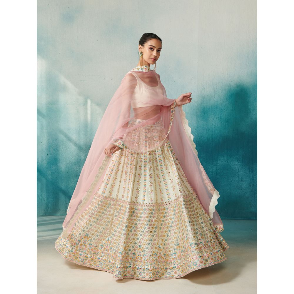 SUHINO White Slub Silk Lehenga Jacket Inner & Dupatta (Set of 4)