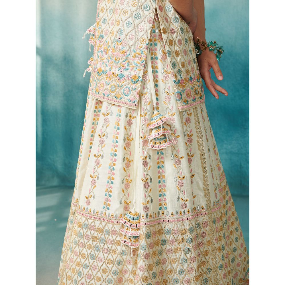 SUHINO White Slub Silk Lehenga Jacket Inner & Dupatta (Set of 4)