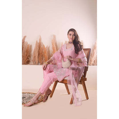 SURABHI ARYA Pink Pearl Harmony Kurta with Pant and Dupatta