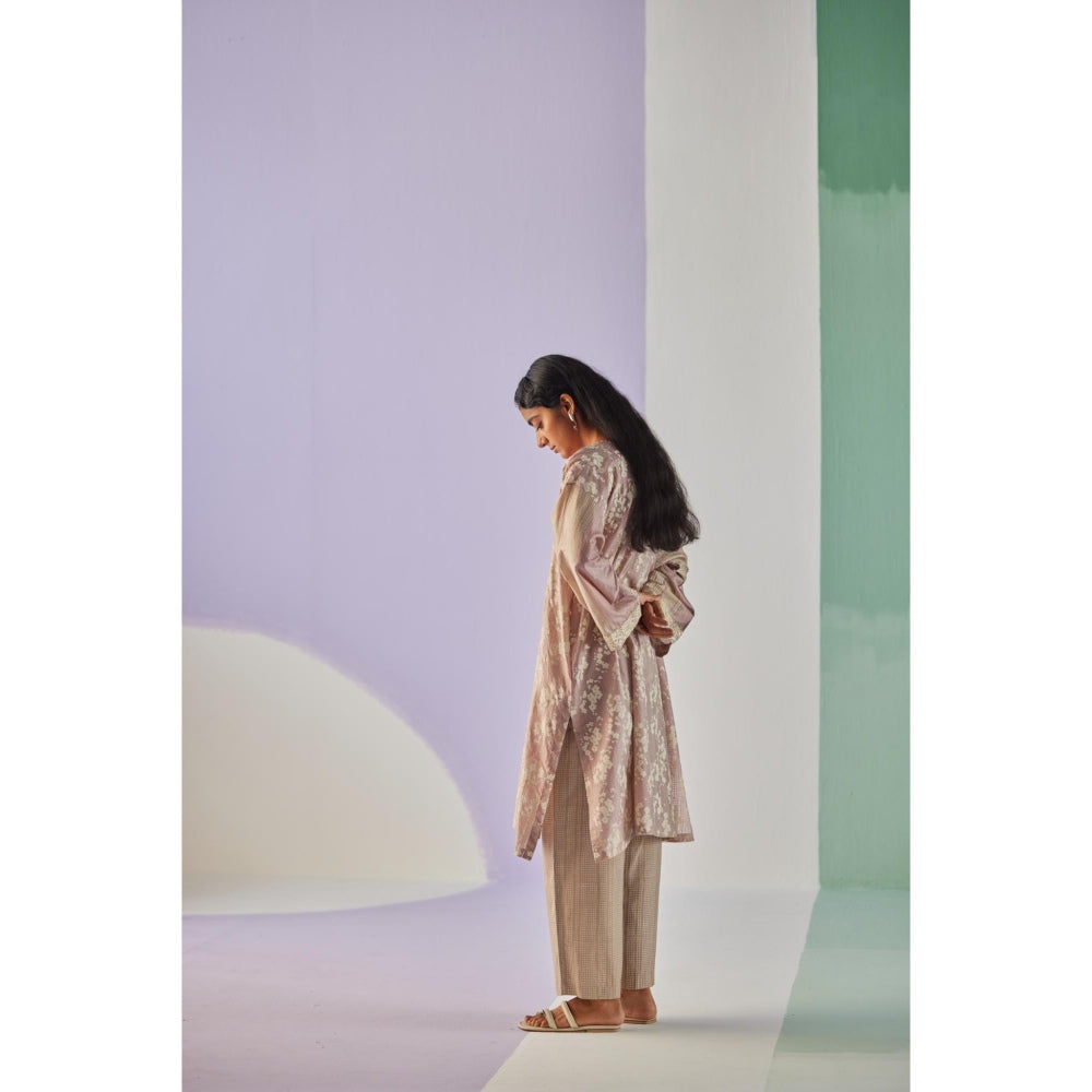 Surbhi Gupta Grey Antifit Kurta and Pant (Set of 2)