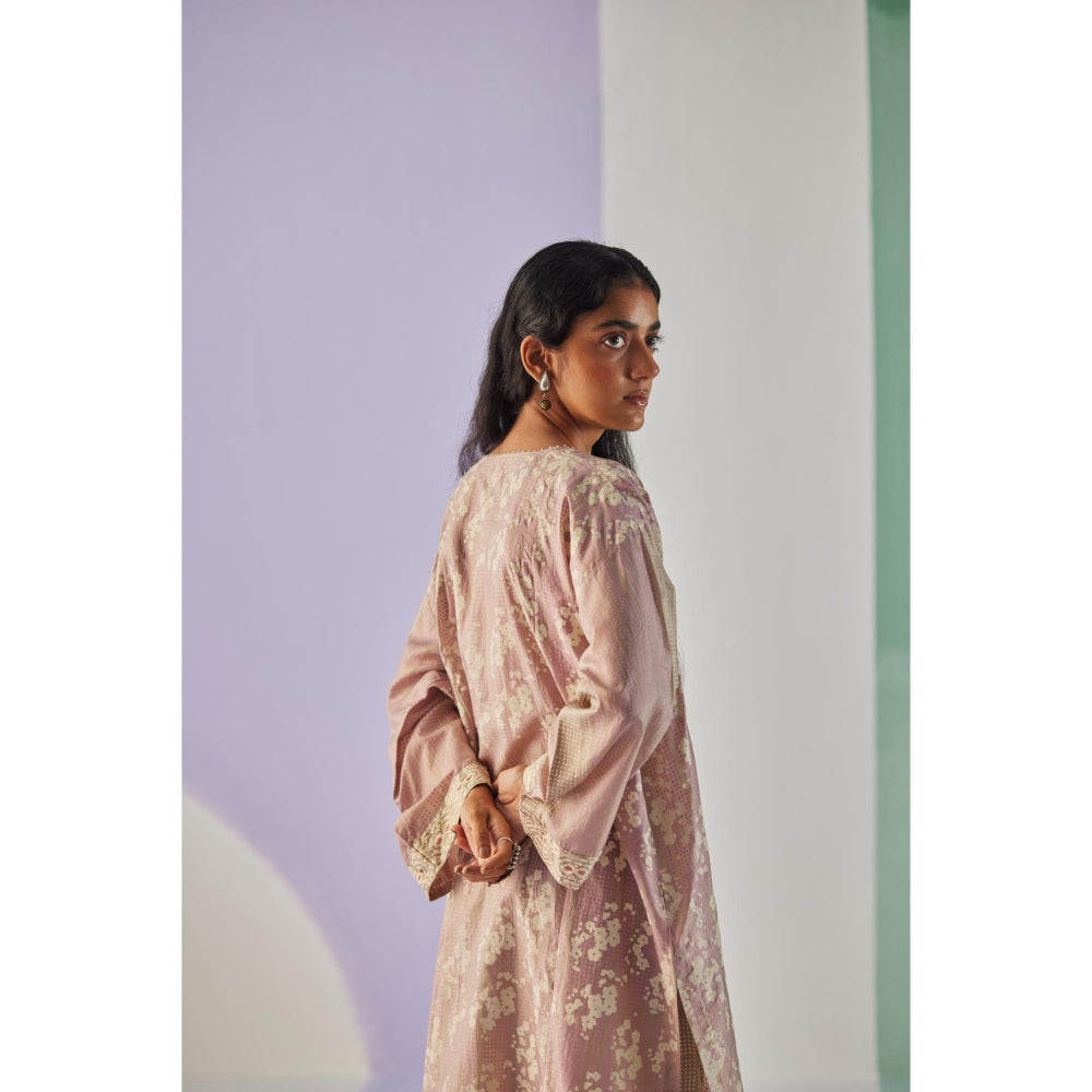 Surbhi Gupta Grey Antifit Kurta and Pant (Set of 2)