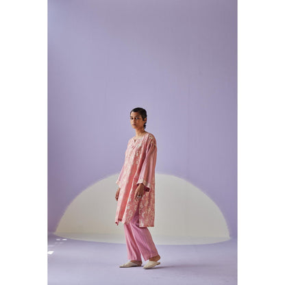 Surbhi Gupta Rose Pink Antifit Kurta and Pant (Set of 2)