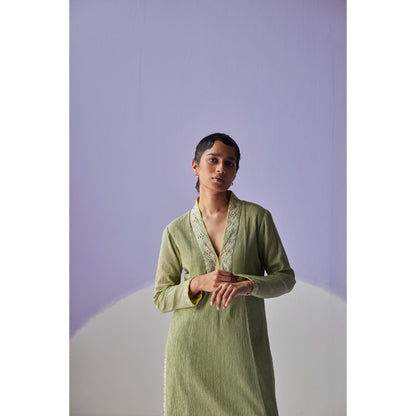 Surbhi Gupta Green Crinkled Kurta and Pant (Set of 2)