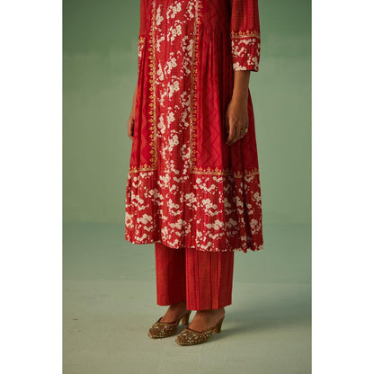 Surbhi Gupta Red Antifit Kurta and Trouser (Set of 2)