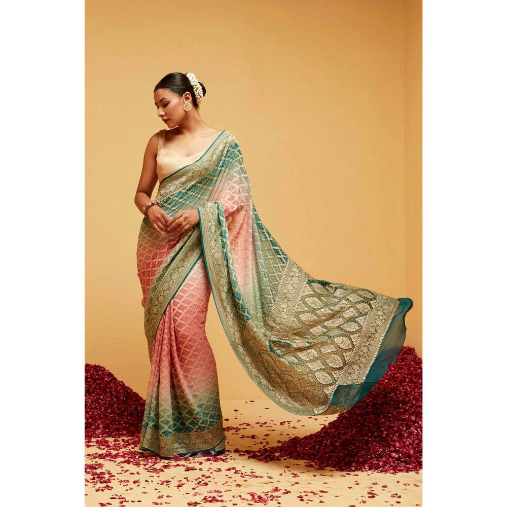 Suruchi Parakh Womens Green Handloom Saree and Unstitched Blouse