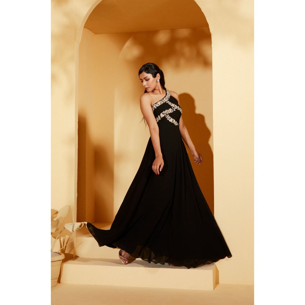 Suruchi Parakh Black Solid Sleeves Maxi Dress