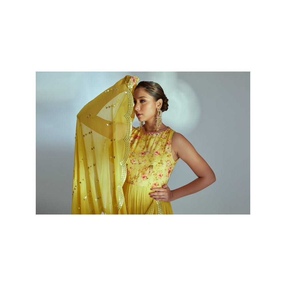 Suruchi Parakh Womens Yellow Floral Print Anarkali Kurta with Dupatta (Set of 2)