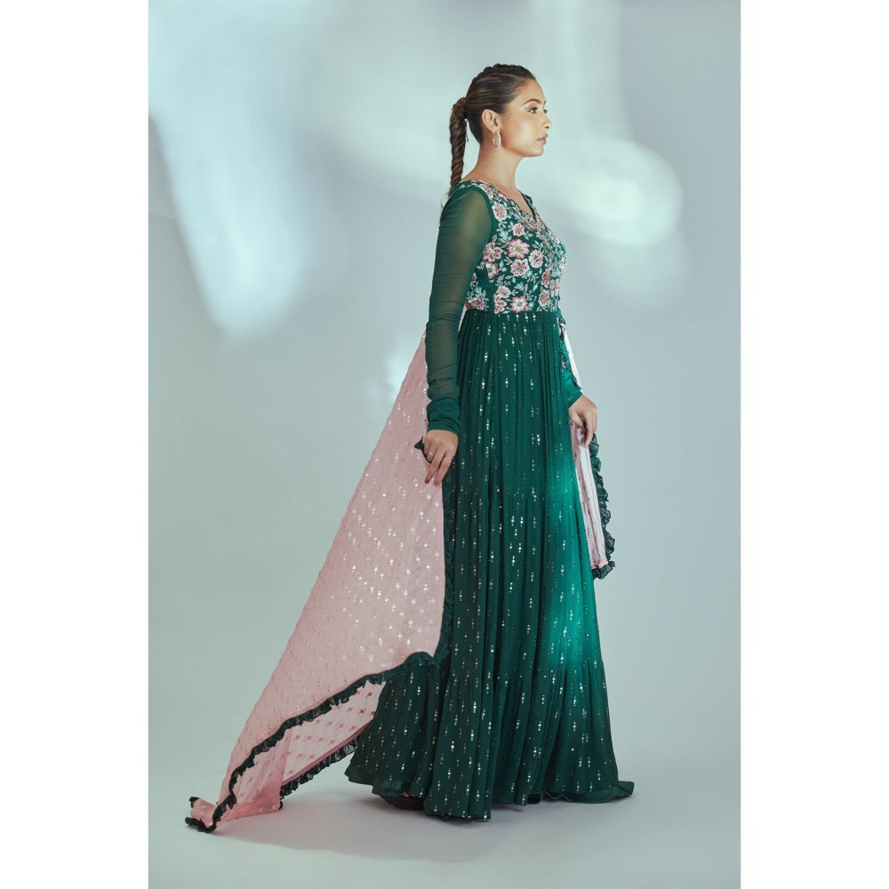 Suruchi Parakh Womens Green Embroidered Anarkali Kurta with Dupatta (Set of 2)