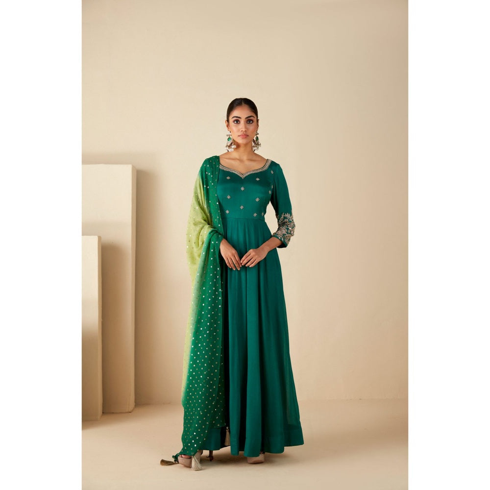 Suruchi Parakh Womens Green Embellished Anarkali Kurta and Dupatta (Set of 2)