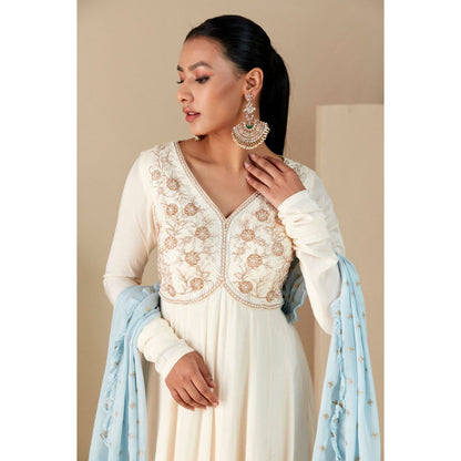 Suruchi Parakh Womens Embellished Anarkali Kurta and Dupatta (Set of 2)