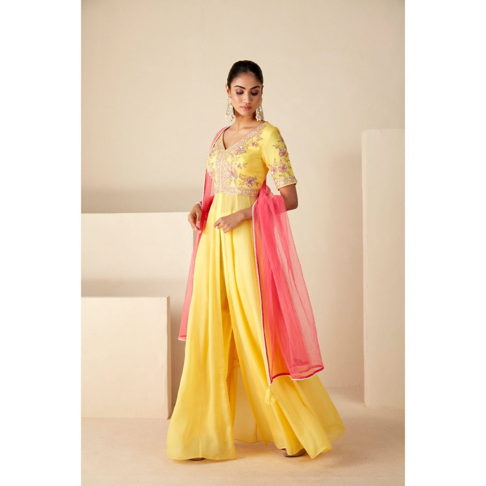 Suruchi Parakh Womens Embroidered Kurta with Pant and Dupatta (Set of 3)