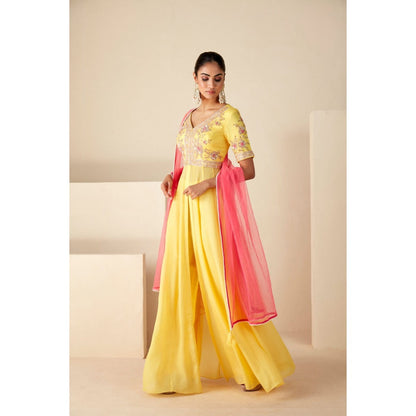 Suruchi Parakh Womens Embroidered Kurta with Pant and Dupatta (Set of 3)