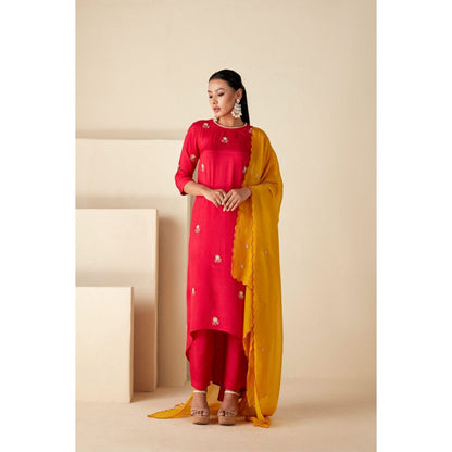 Suruchi Parakh Womens Pink Embroidered Kurta with Pant and Dupatta (Set of 3)