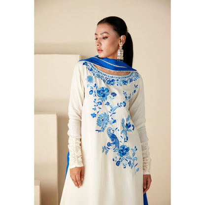 Suruchi Parakh Womens Off White Embroidered Kurta with Pant and Dupatta (Set of 3)